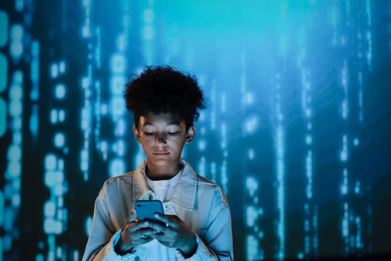 Screen Time - Credit - Ron Lach